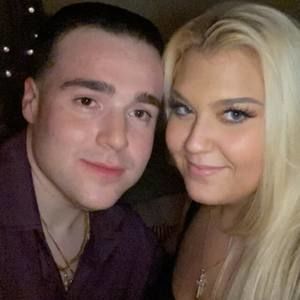 Meet your Posher, Angelique